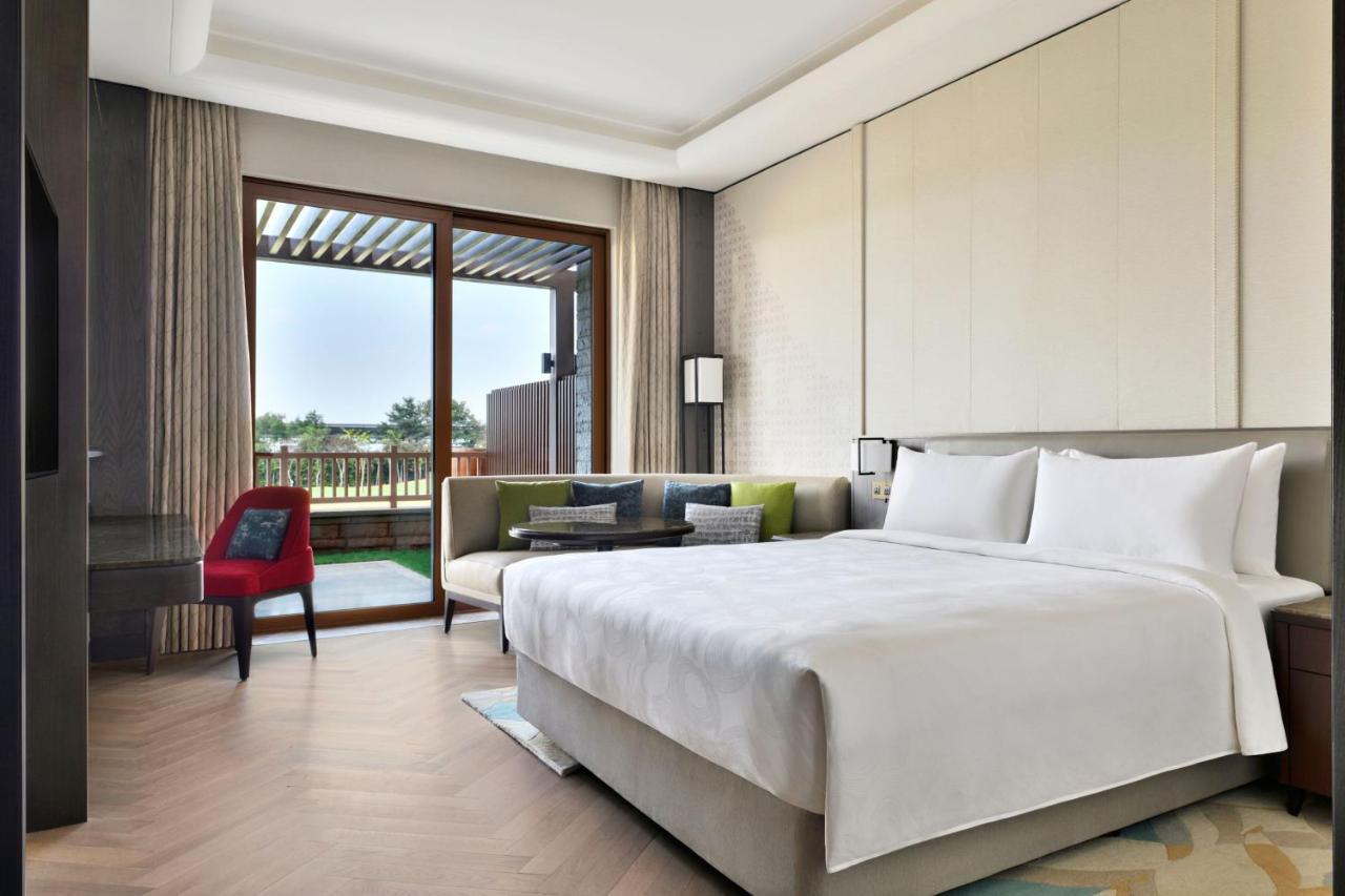 Jw Marriott Hotel Bengaluru Prestige Golfshire Resort & Spa Avati Dış mekan fotoğraf