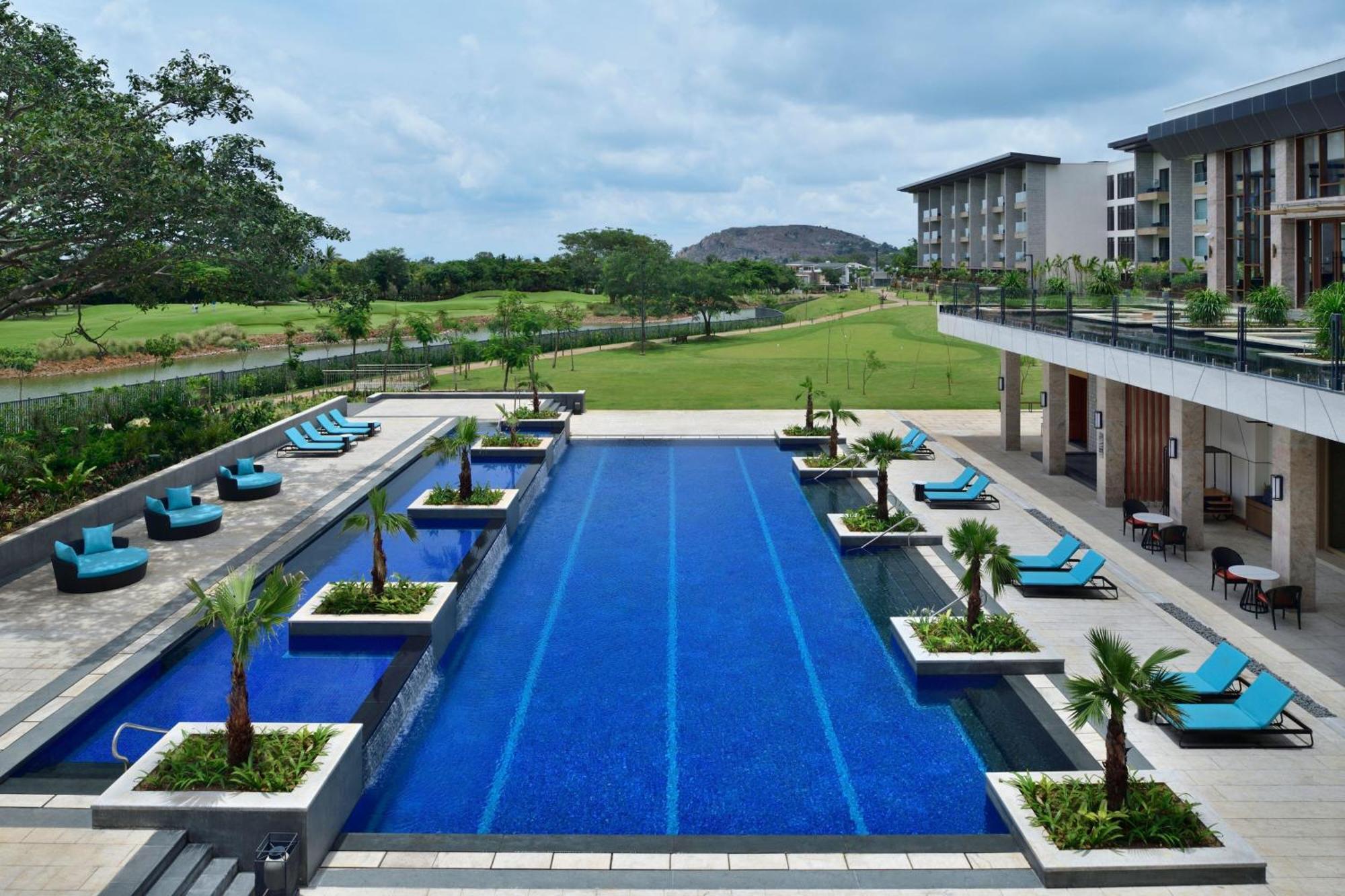 Jw Marriott Hotel Bengaluru Prestige Golfshire Resort & Spa Avati Dış mekan fotoğraf