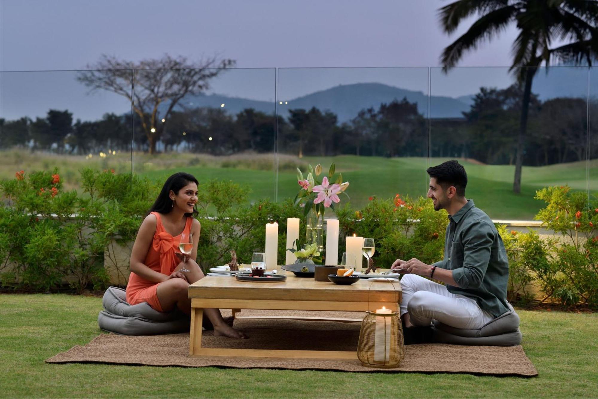 Jw Marriott Hotel Bengaluru Prestige Golfshire Resort & Spa Avati Dış mekan fotoğraf