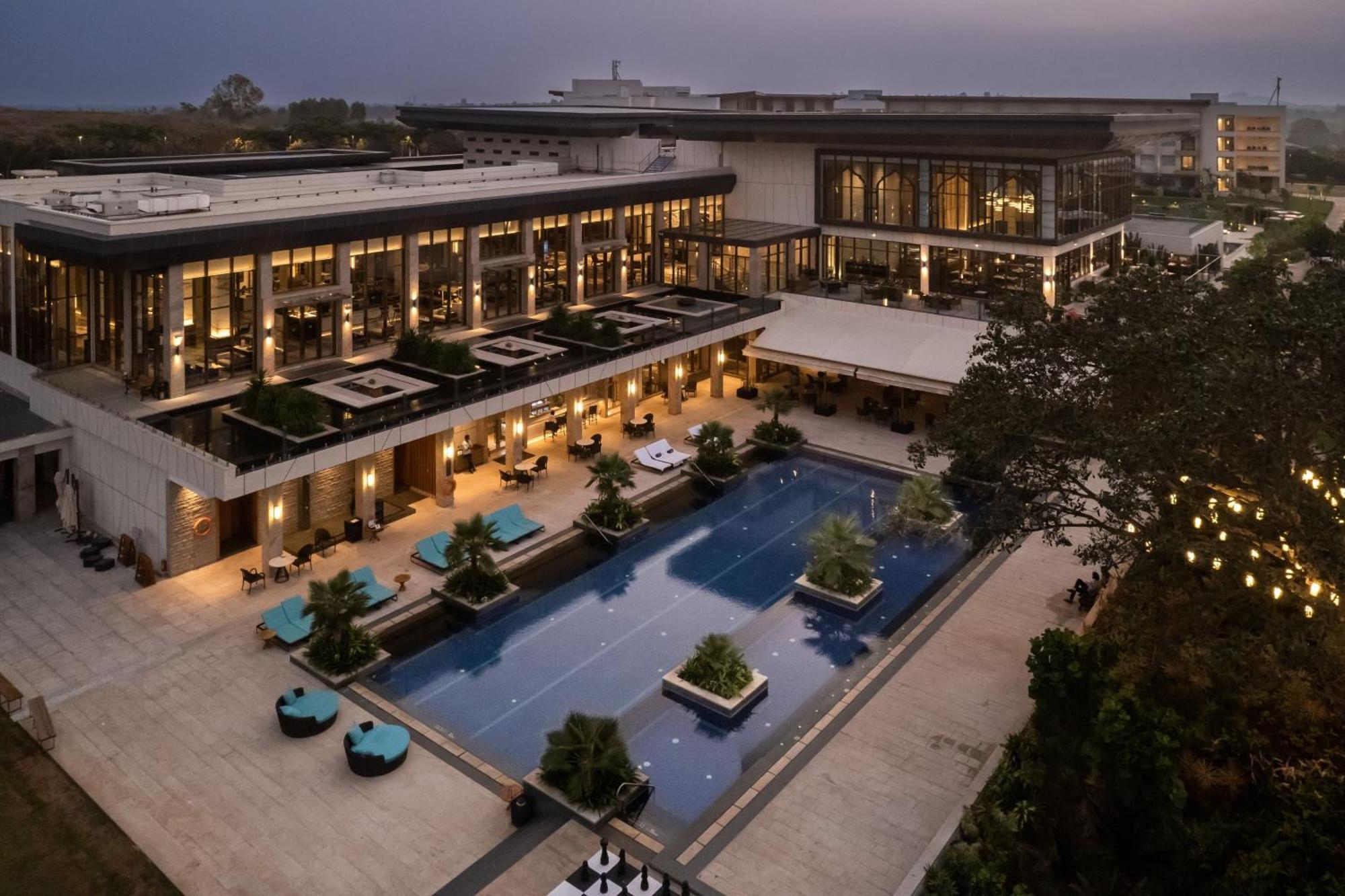 Jw Marriott Hotel Bengaluru Prestige Golfshire Resort & Spa Avati Dış mekan fotoğraf