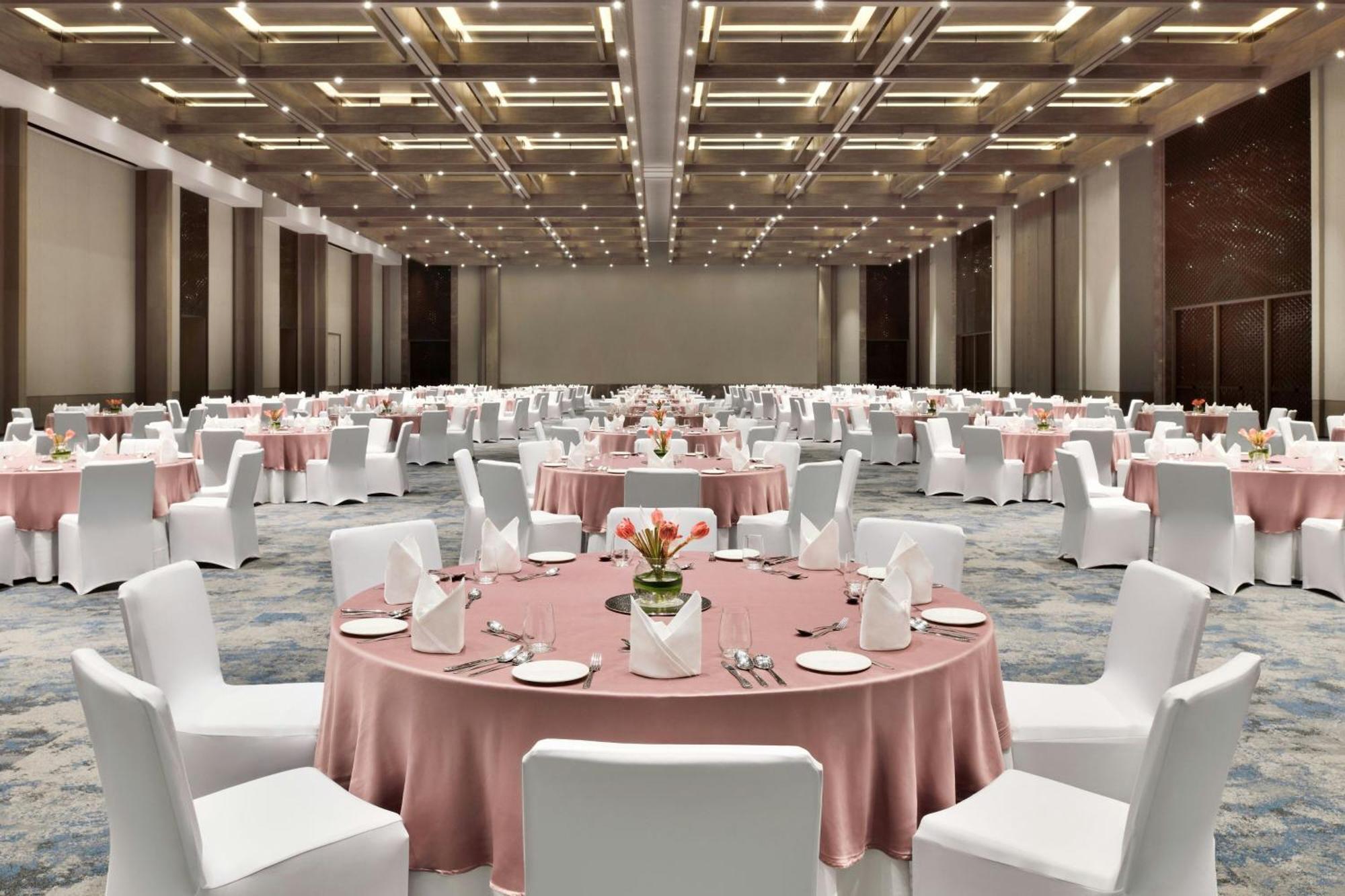 Jw Marriott Hotel Bengaluru Prestige Golfshire Resort & Spa Avati Dış mekan fotoğraf