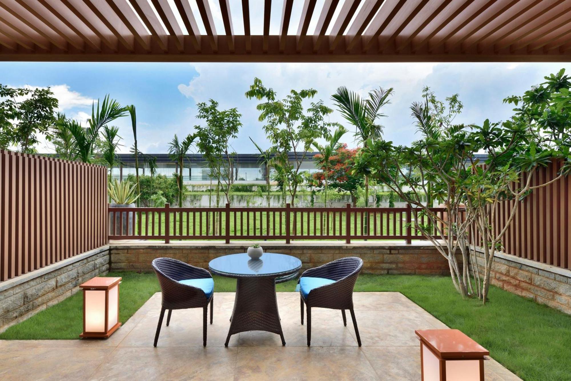 Jw Marriott Hotel Bengaluru Prestige Golfshire Resort & Spa Avati Dış mekan fotoğraf