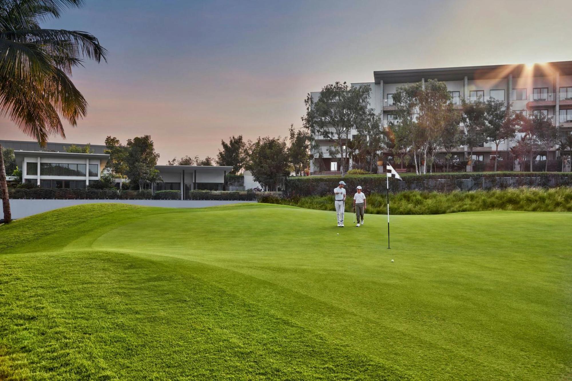 Jw Marriott Hotel Bengaluru Prestige Golfshire Resort & Spa Avati Dış mekan fotoğraf